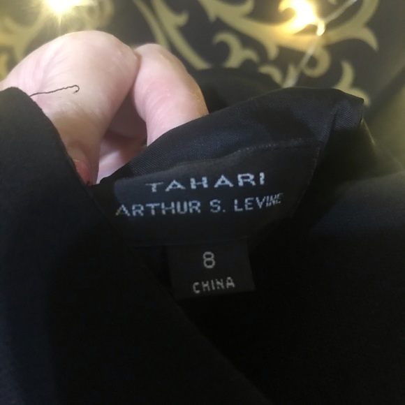 Dress - Picture 3 of 4